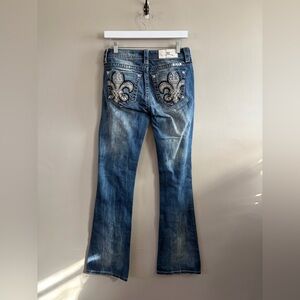 Miss Me Mid Rise Boot Fleur De Lis - NWT Size 27